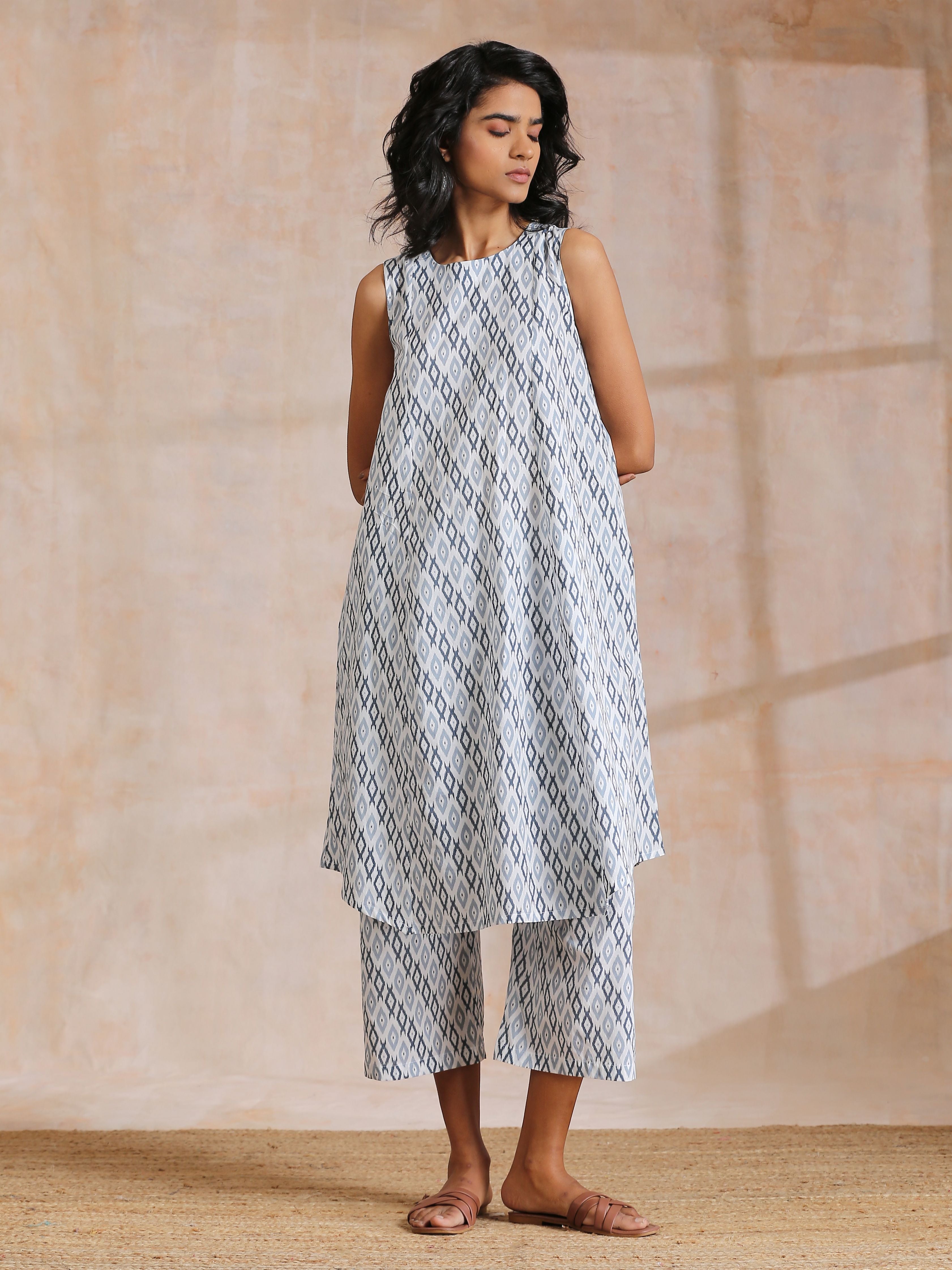 trueBrowns Multi Grey On Grey Ikat Print Cotton High-Low Co-Ord Set | Grocsy