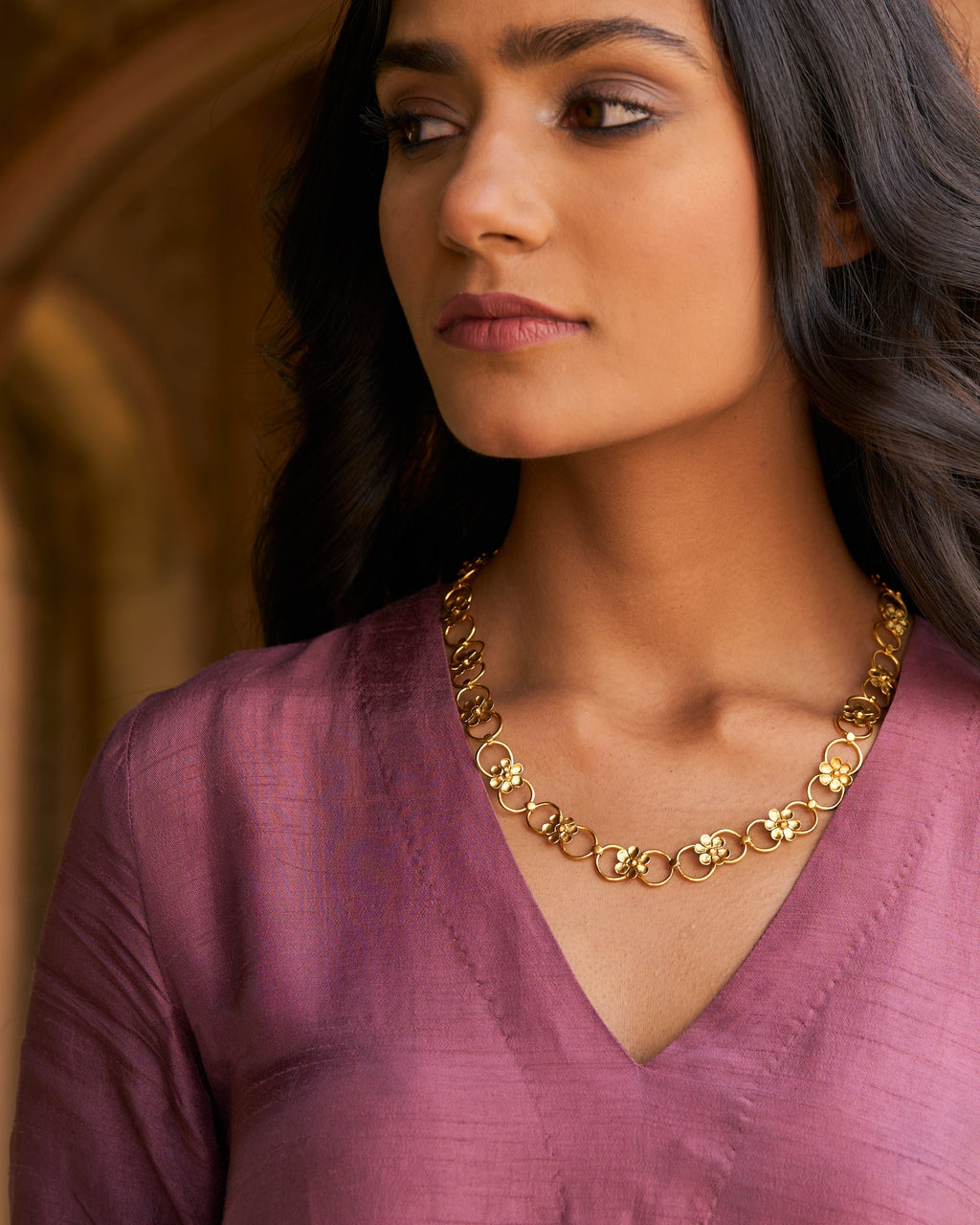 trueBrowns Gold-Polished Floral Necklace | Grocsy