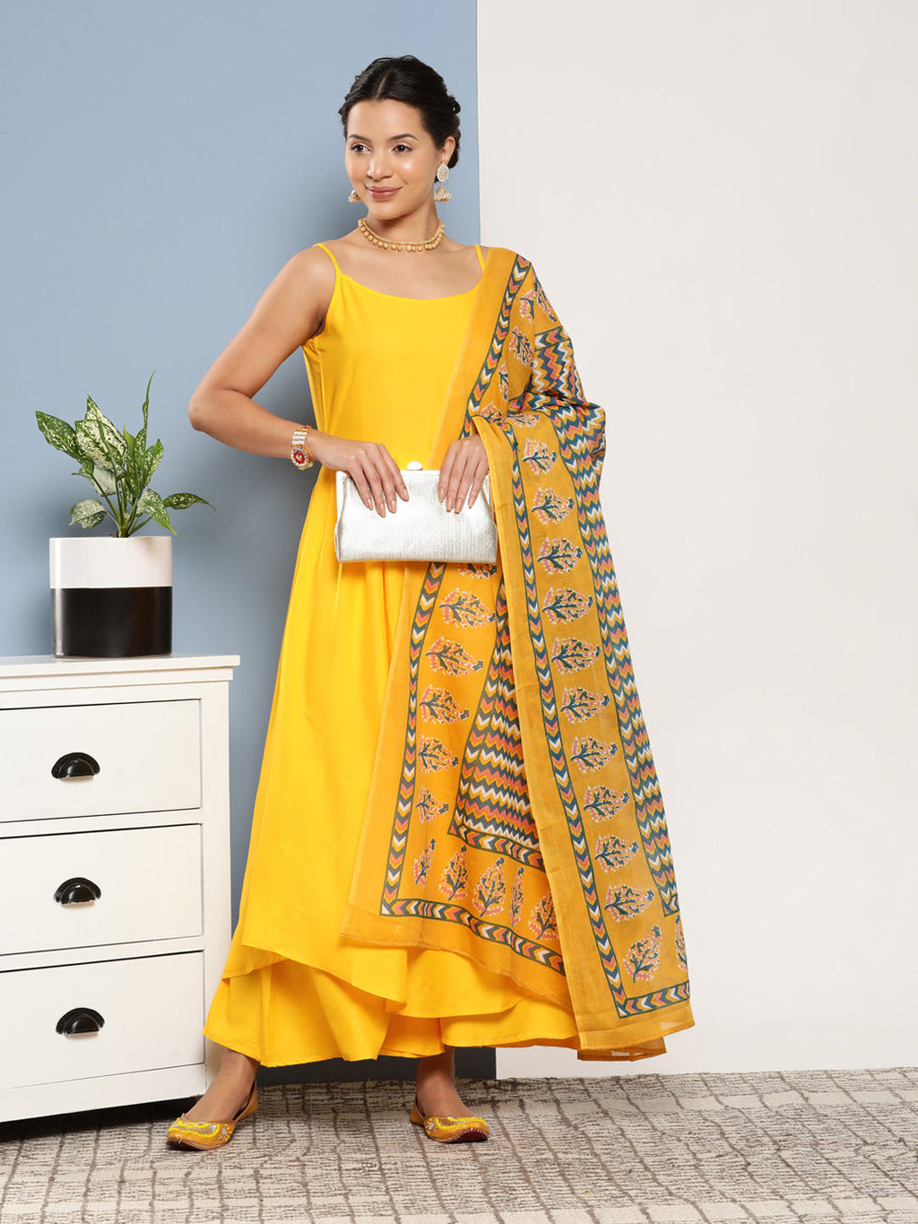 InWeave Women's Yellow Ray Strappy Kurta Set With Yellow Zig Zag Cotton Dupatta | Grocsy
