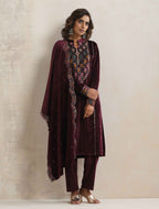 trueBrowns Purple Velvet Geometric Embroidered Kurta Pant Dupatta Set | Grocsy
