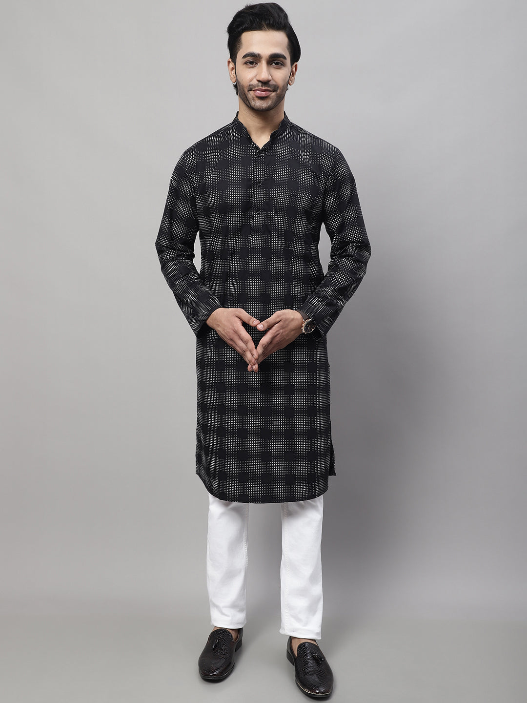 Even Apparels Black Pure Cotton Kurta With Band Collar | Grocsy