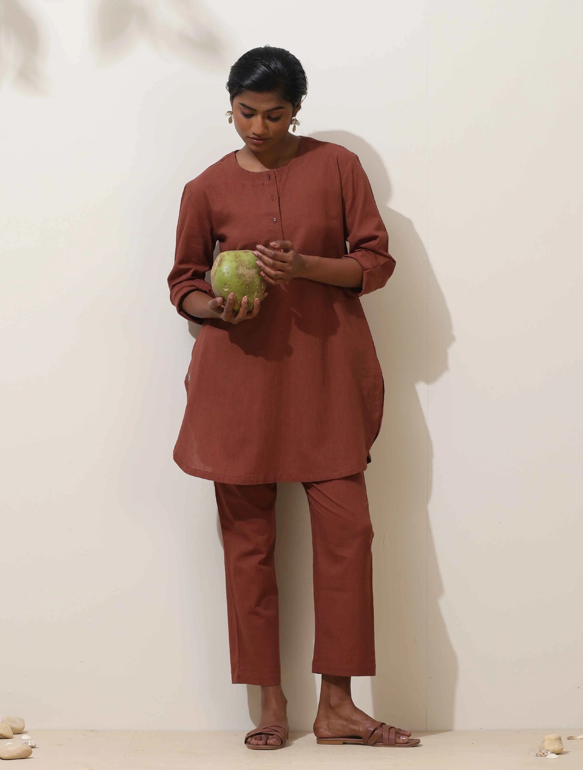 trueBrowns Brown Cotton Linen Kurta Co-Ord Set | Grocsy