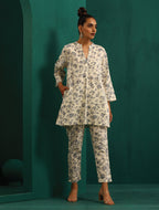 trueBrowns Blue Floral Cotton Printed Relaxed Co-ord Set | Grocsy
