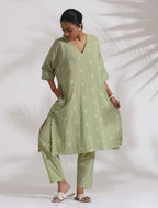 trueBrowns Green Cotton Floral Embroidered Kurta Co-ord Set | Grocsy