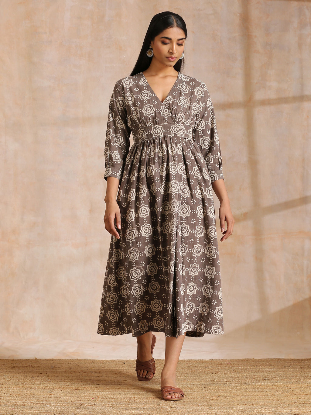 trueBrowns Clay Dabu Overall Print Cotton Wrap Dress | Grocsy