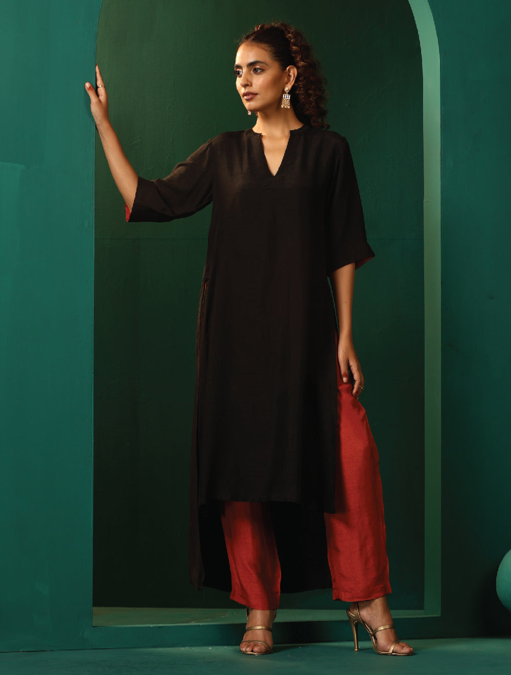trueBrowns Black Silk High Low Kurta Pant Set | Grocsy