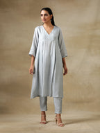 trueBrowns Grey Bandhani Printed Silk Yoke Kurta Pant Set | Grocsy