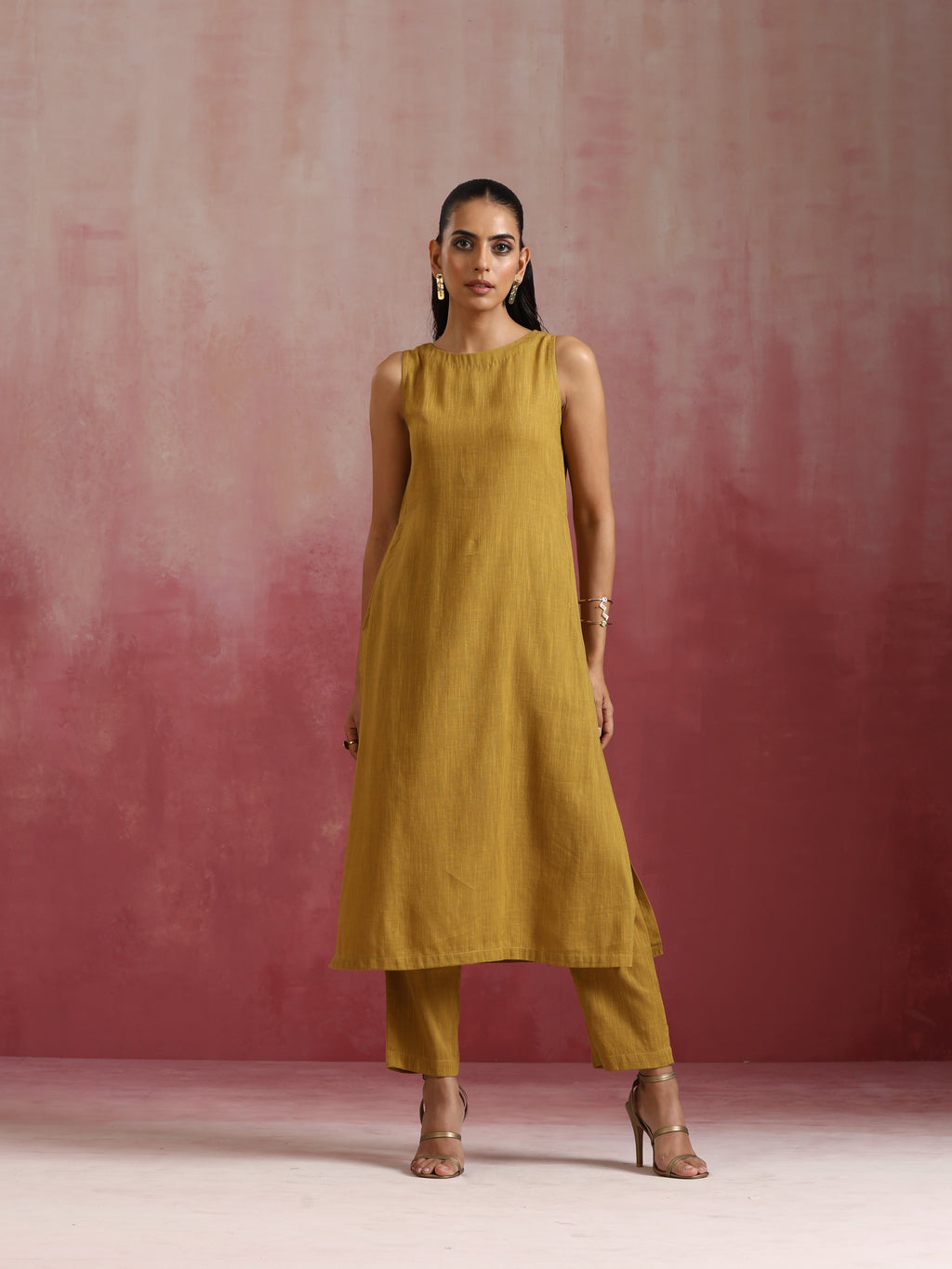trueBrowns Mustard Cotton Kurta Set | Grocsy