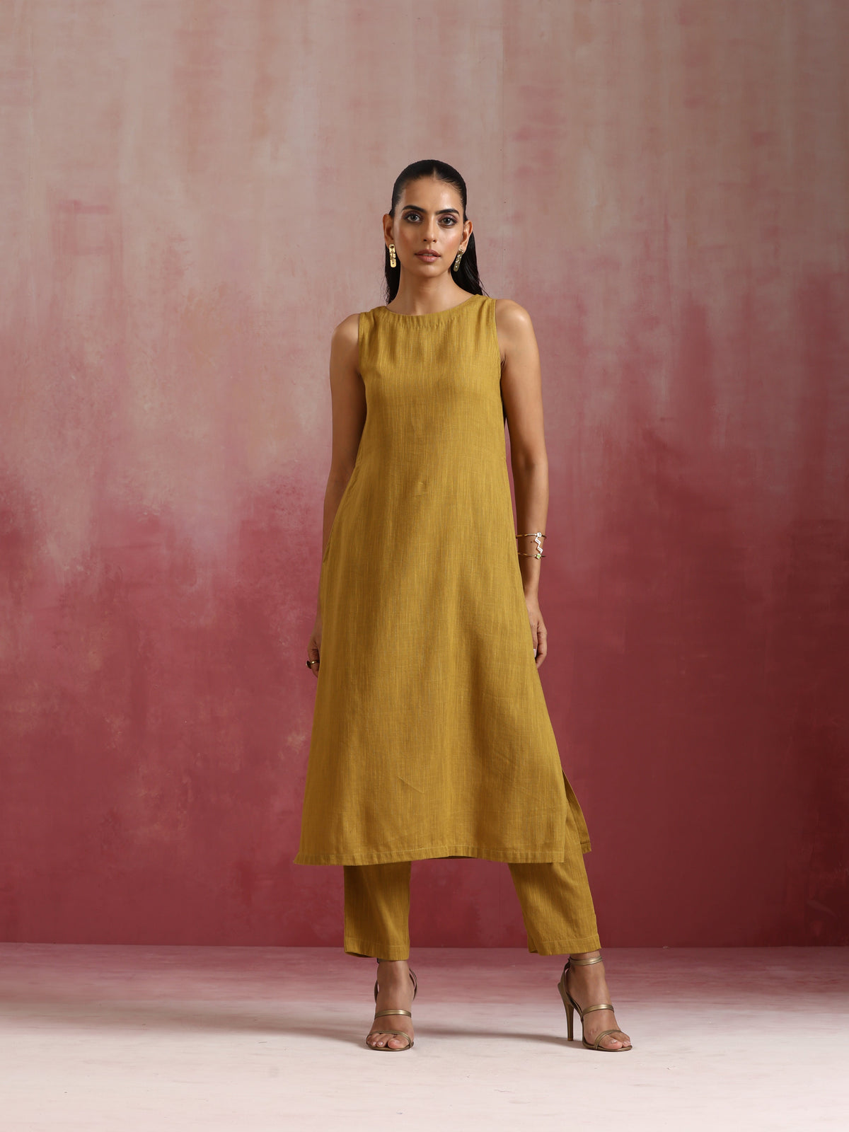 trueBrowns Mustard Cotton Kurta Set | Grocsy