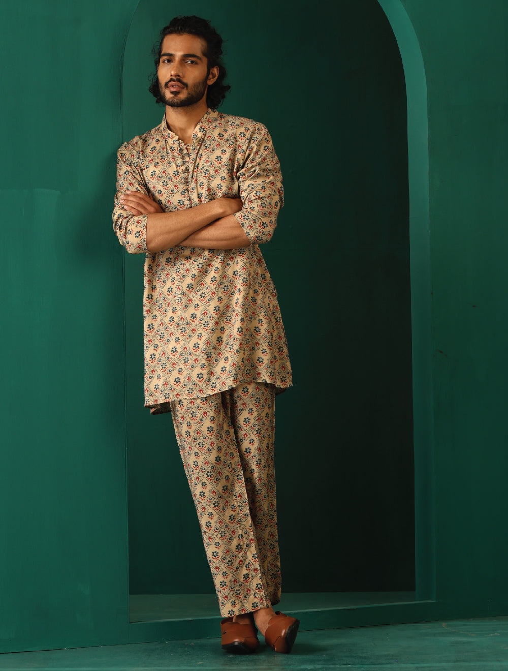 trueBrowns Men's Beige Geometric Muslin Silk Printed Co-ord Set | Grocsy