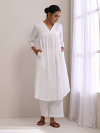 trueBrowns White Dobby Flared Slit Kurta Pant Set | Grocsy