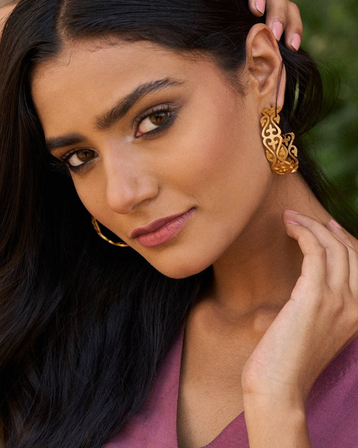 trueBrowns Gold-Polished Hoop Earrings | Grocsy