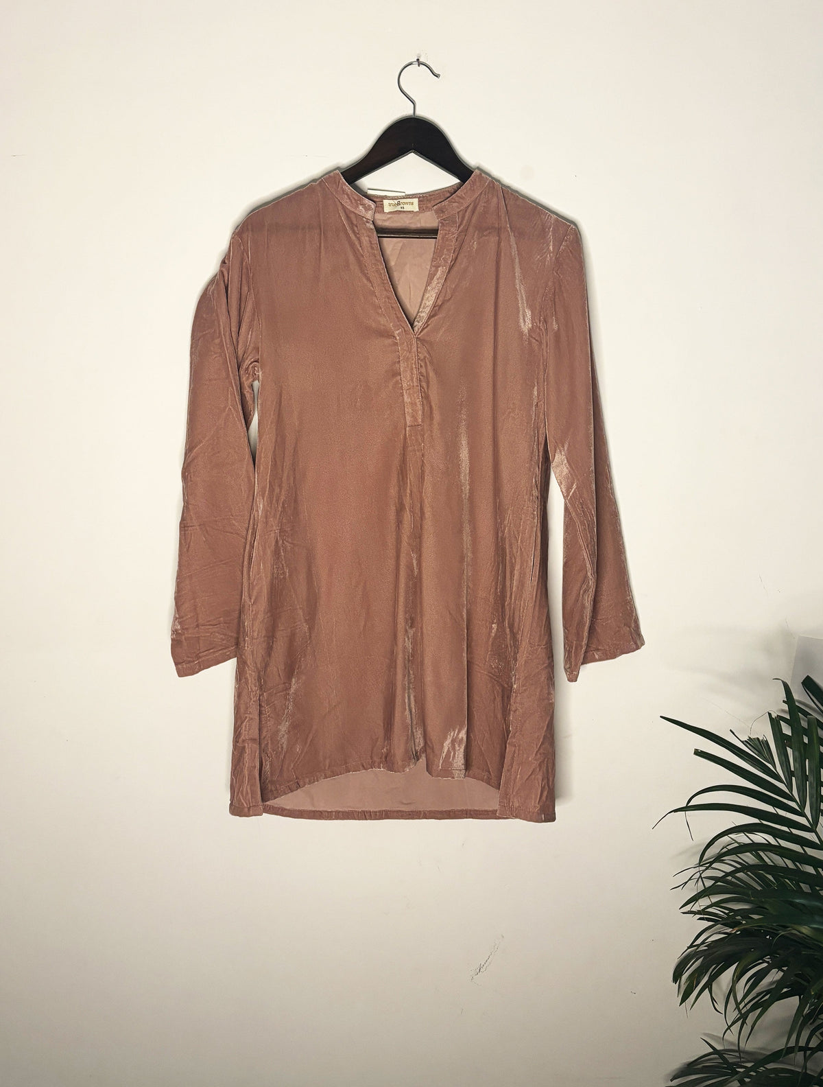 trueBrowns Light Pink Velvet Co-ord Set | Grocsy