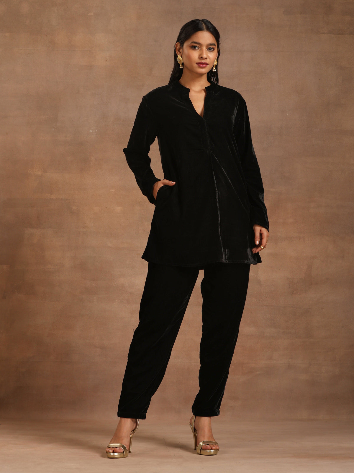 trueBrowns Black Velvet Solid Co-ord Set | Grocsy