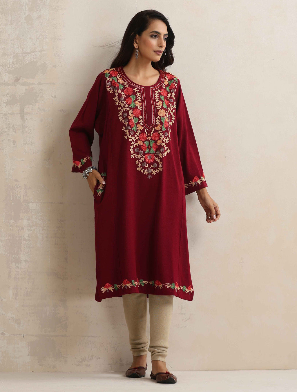 trueBrowns Maroon Kashmiri Embroidered Woollen Phiran Kurta | Grocsy
