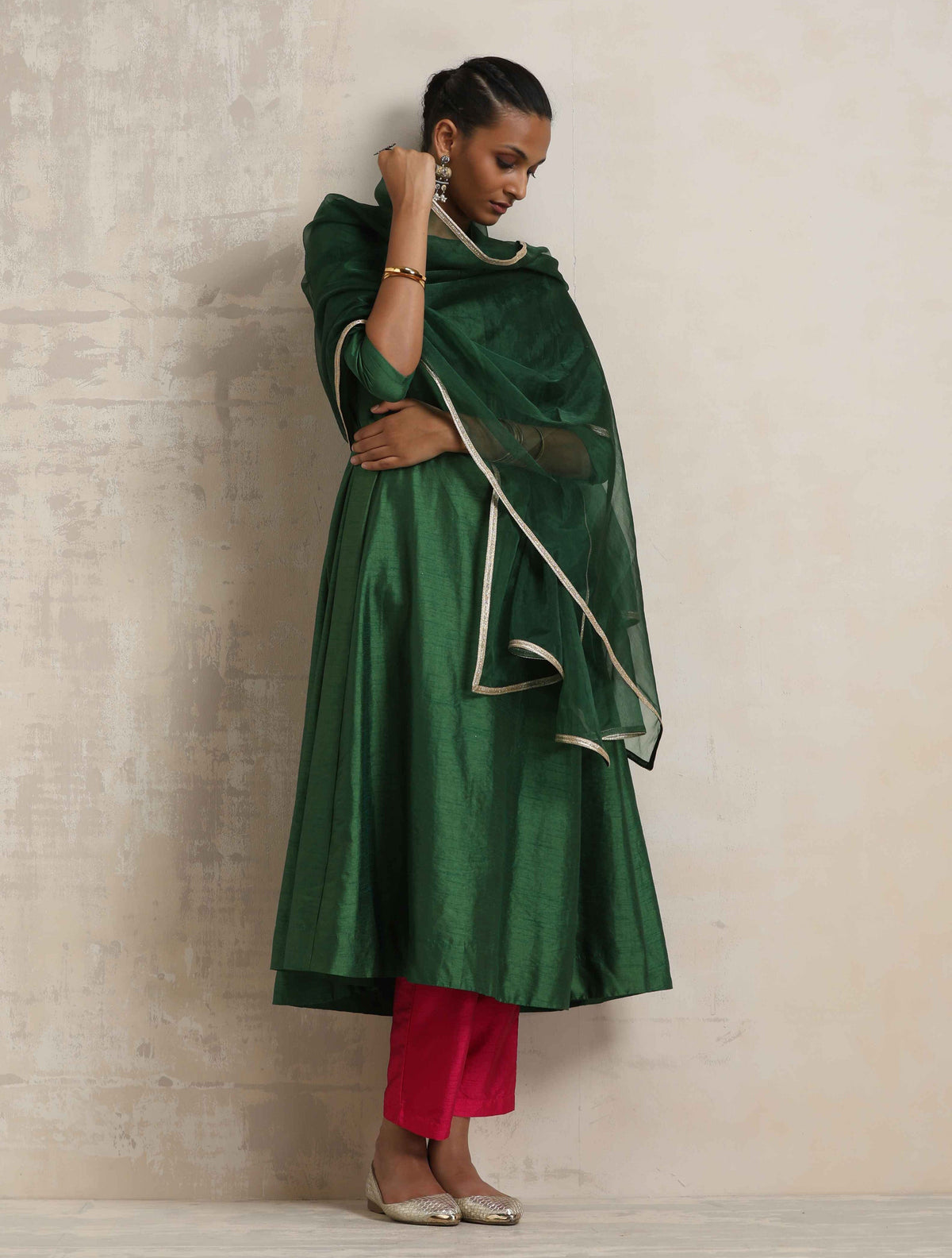 trueBrowns Dark Green Anarkali Kurta Pant Dupatta Set | Grocsy