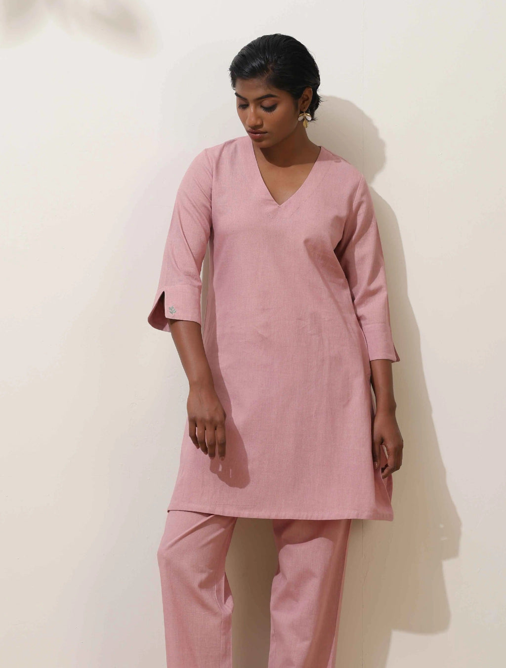 trueBrowns Pink Cotton Linen Kurta Co-Ord Set | Grocsy