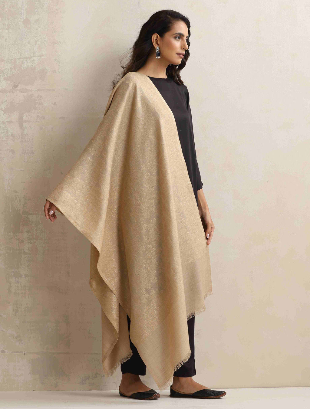 trueBrowns Beige Floral Jaal Woollen Stole | Grocsy