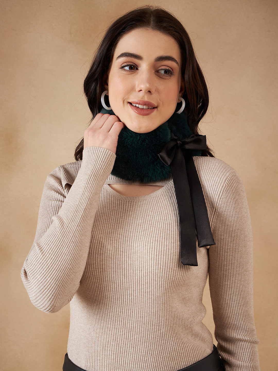 InWeave Women's Dark Teal Fur Neckpiece | Grocsy