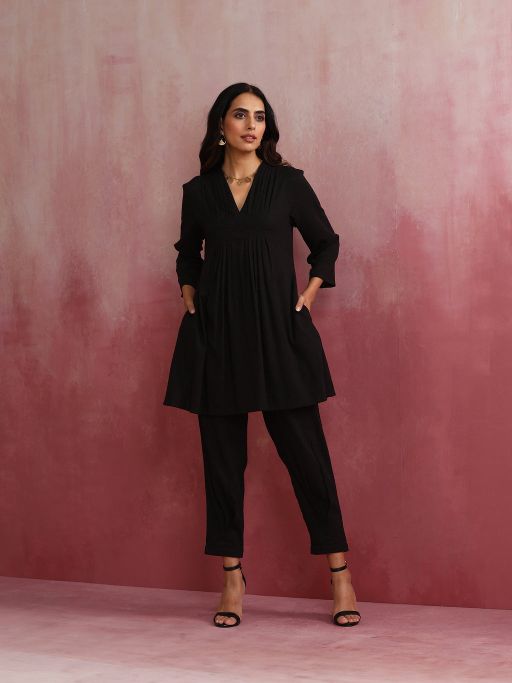 trueBrowns Black Viscose Slub Pleated Kurta Co-ord Set | Grocsy