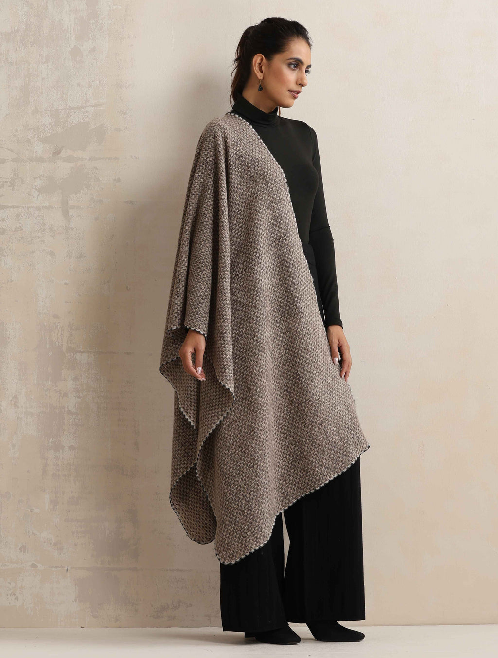 trueBrowns Grey Check Woollen Stole | Grocsy