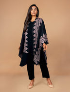 trueBrowns Black Woollen Pink Jacquard Kaftan Cape | Grocsy