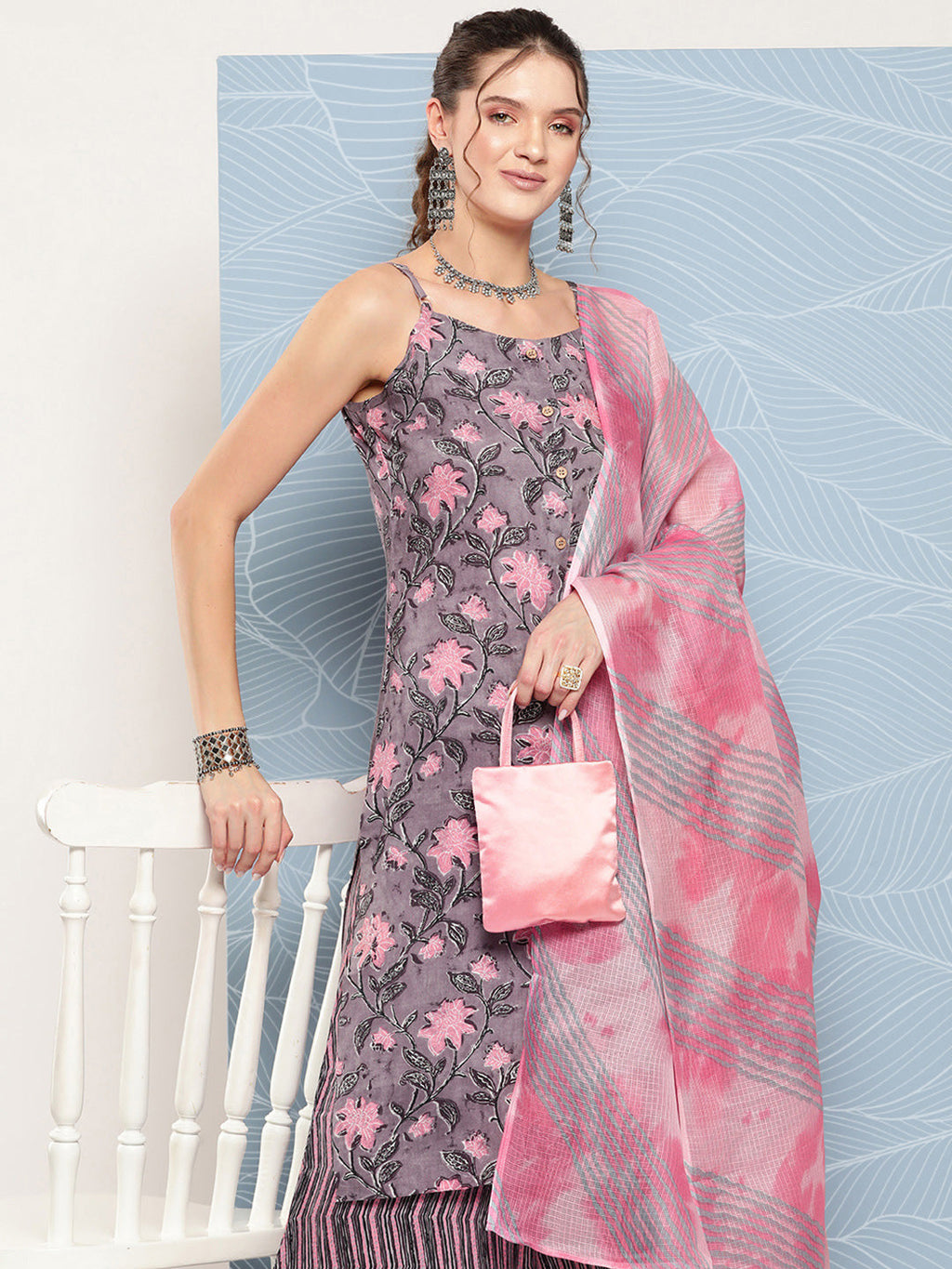 InWeave Women's Mauve Abstract Strappy Set With Dupatta | Grocsy