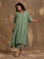 trueBrowns Light Green Bandhani Printed Silk Oversized Kurta Pant Set | Grocsy