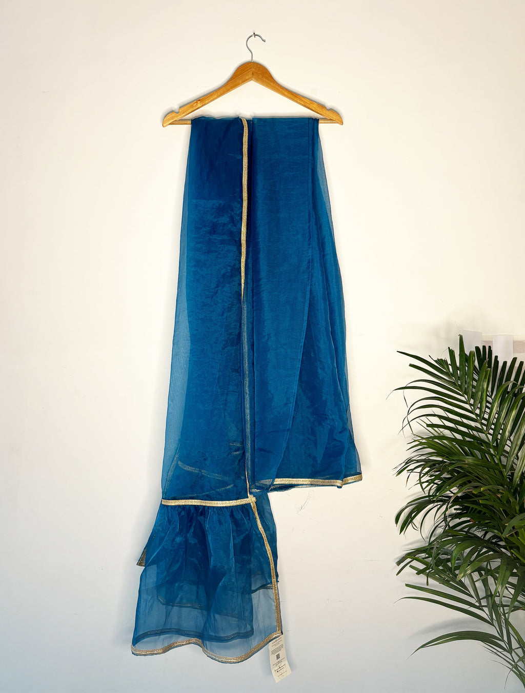 trueBrowns Teal Organza Pre-Stitched Saree | Grocsy