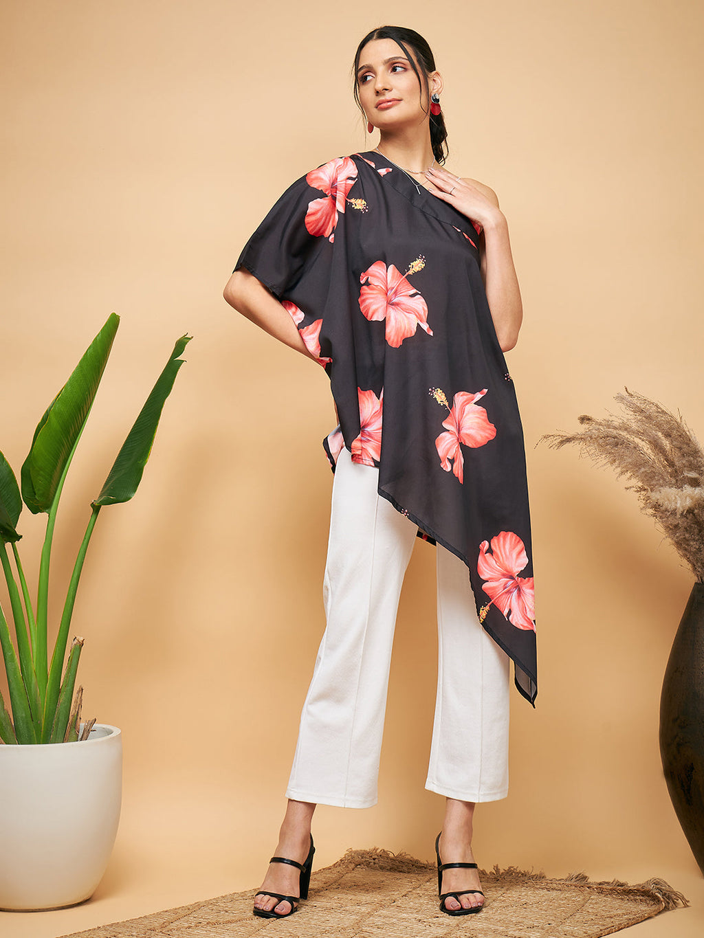InWeave Women's Black Red Big Flower One Shoulder Kurta | Grocsy