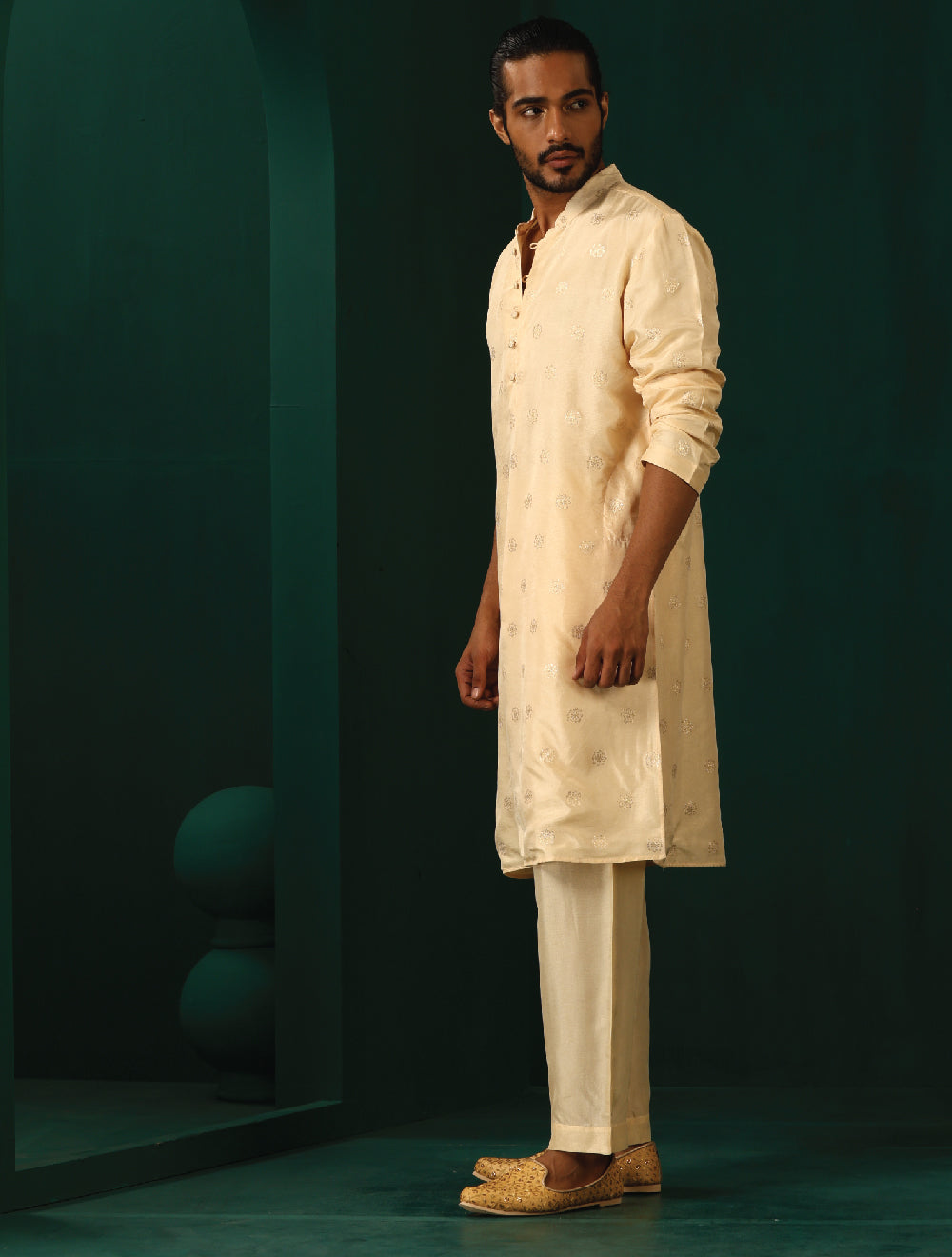 trueBrowns Men's Ivory Geometric Floral Viscose Silk Long Kurta | Grocsy