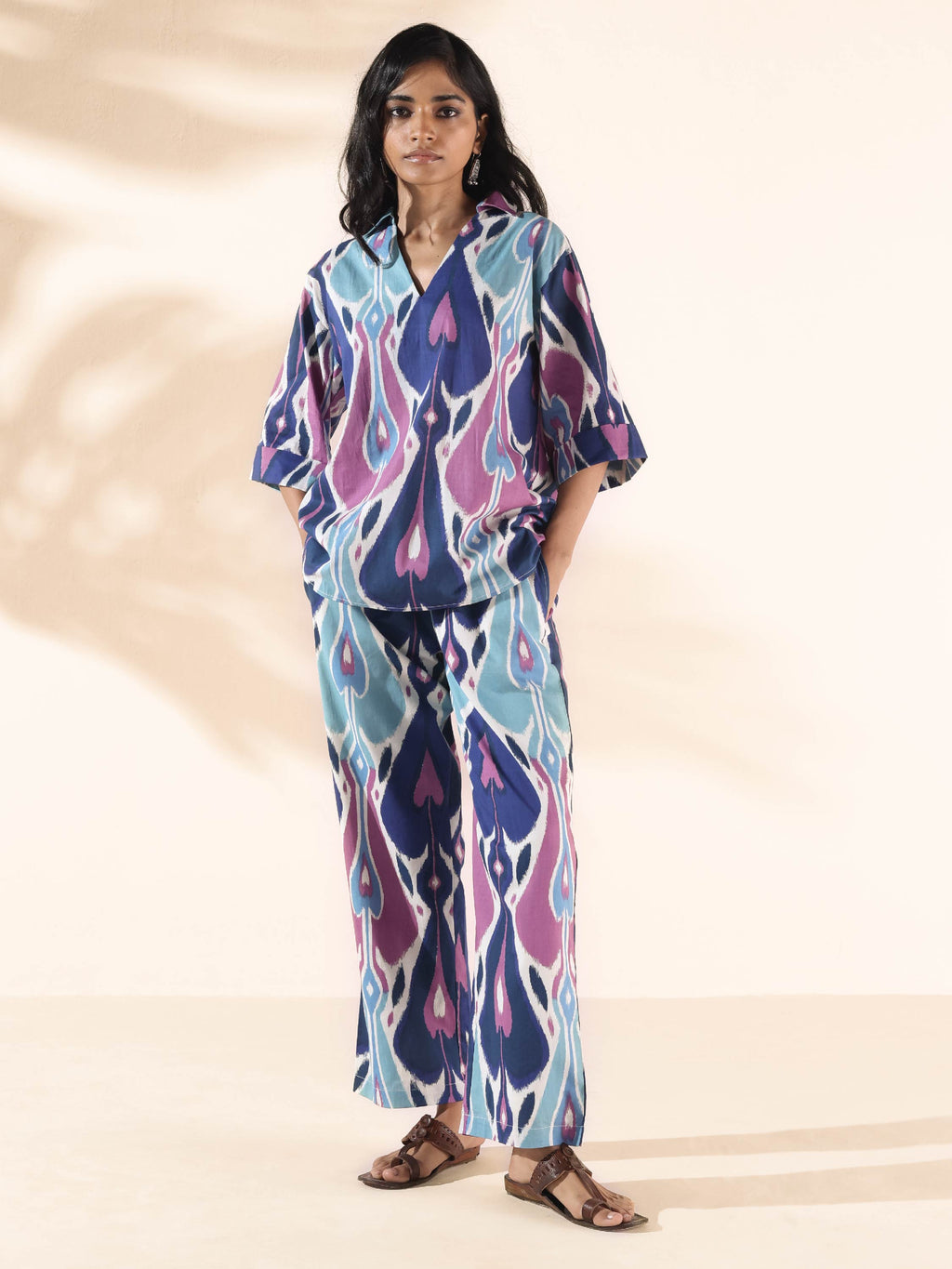 trueBrowns Blue Cotton Ikat V-neck Co-ord Set | Grocsy