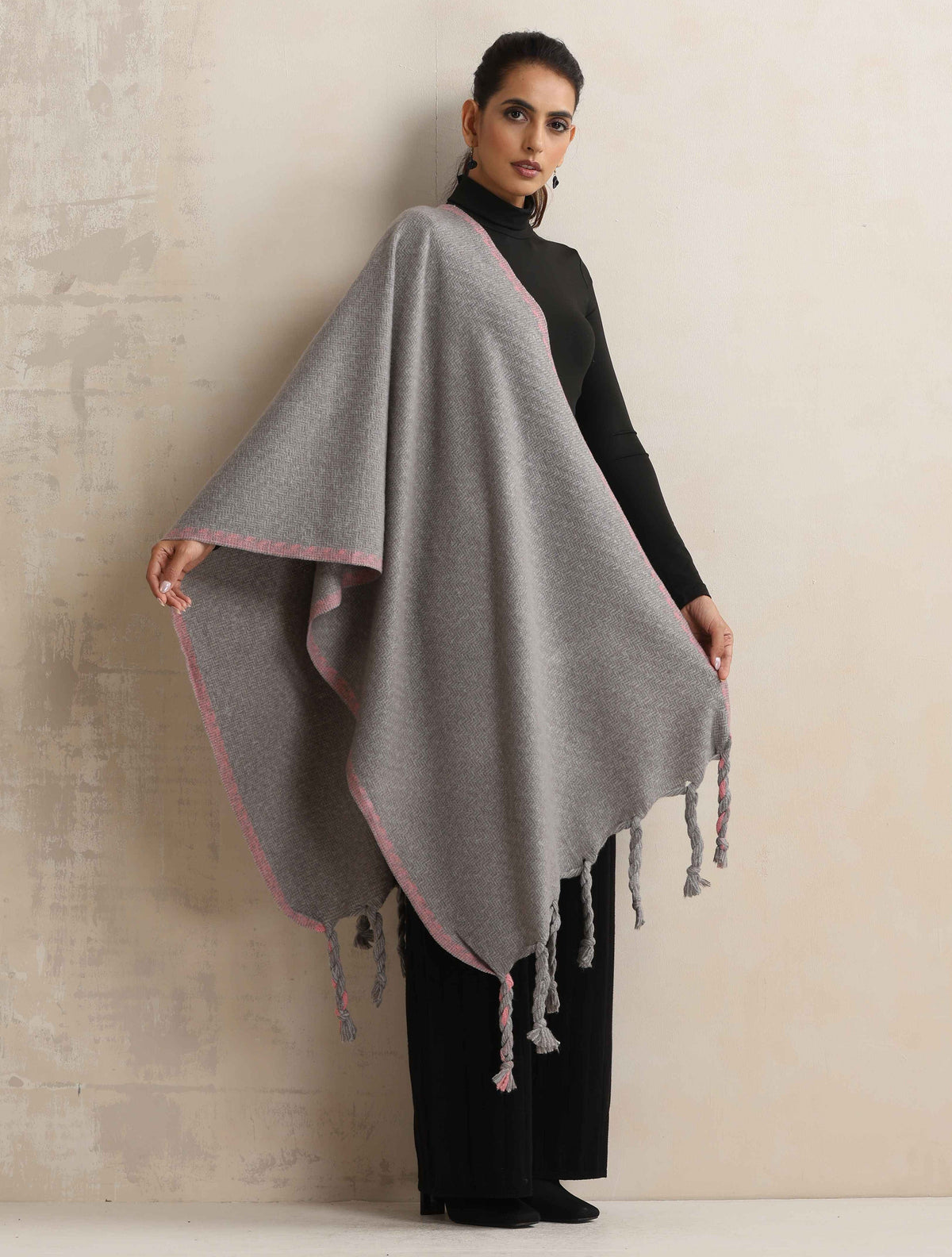 trueBrowns Grey Tassel Woollen Stole | Grocsy