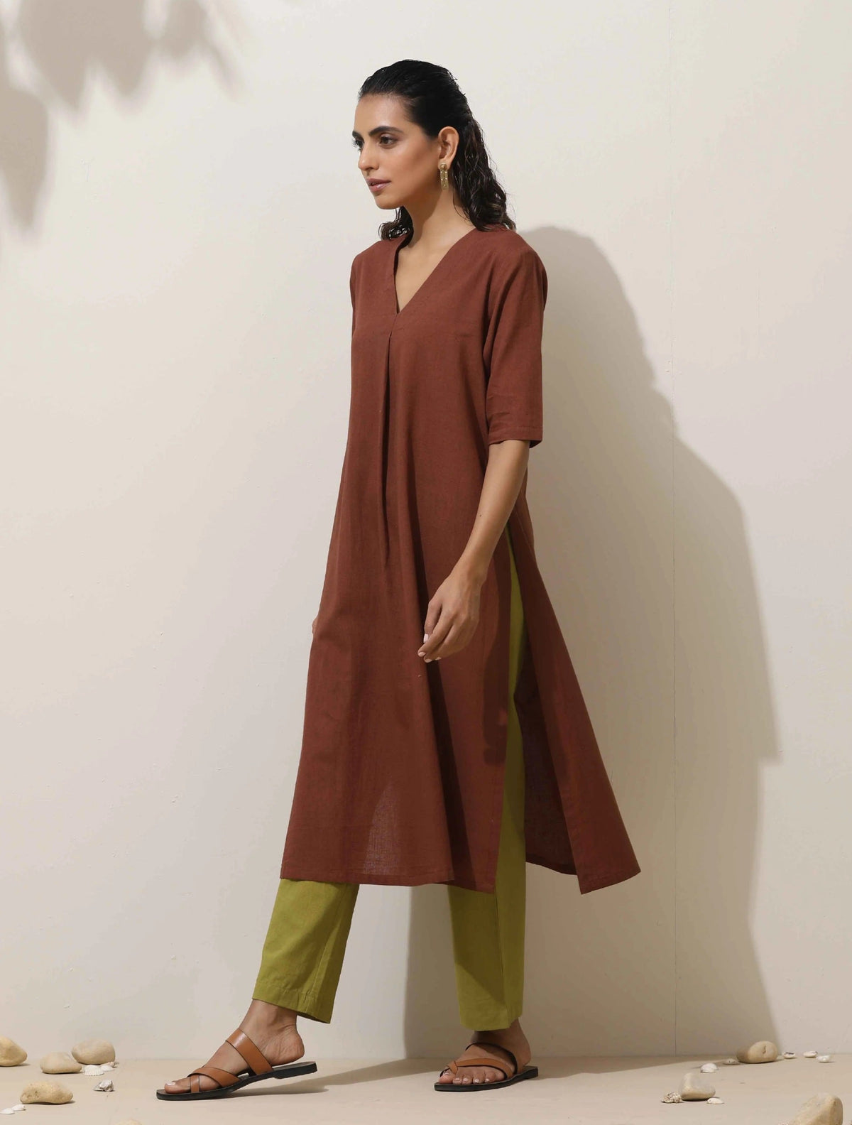 trueBrowns Brown Cotton Linen Kurta Pant Set | Grocsy
