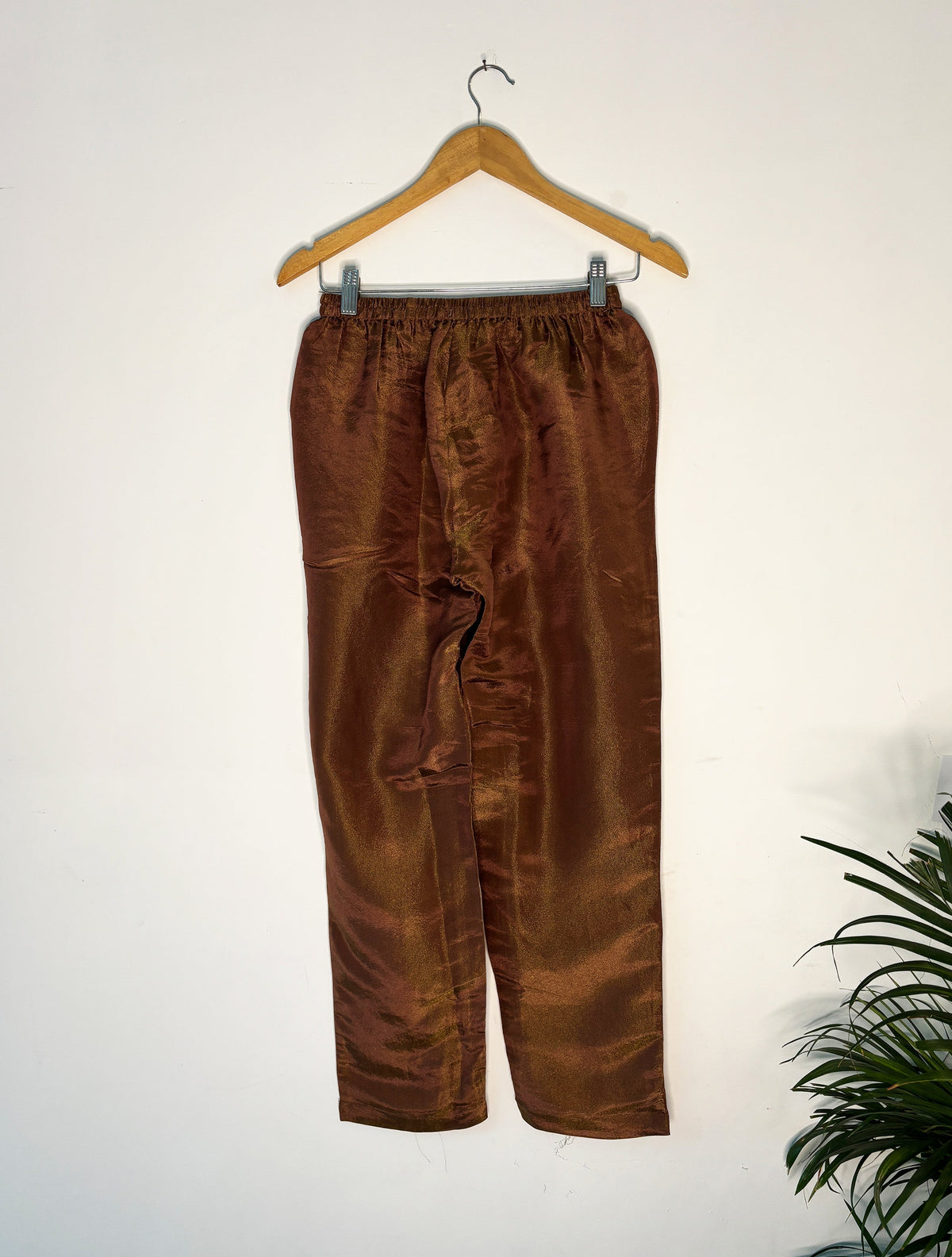 trueBrowns Bronze Tissue Bottom | Grocsy