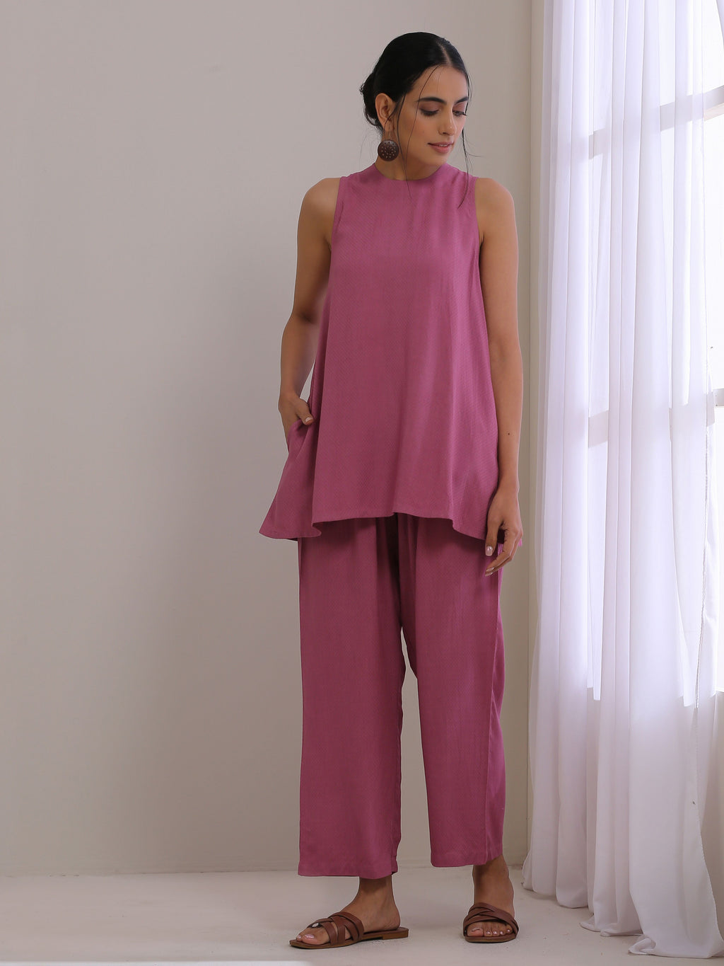 trueBrowns Onion Pink Dobby Sleeveless Short Co-Ord Set | Grocsy