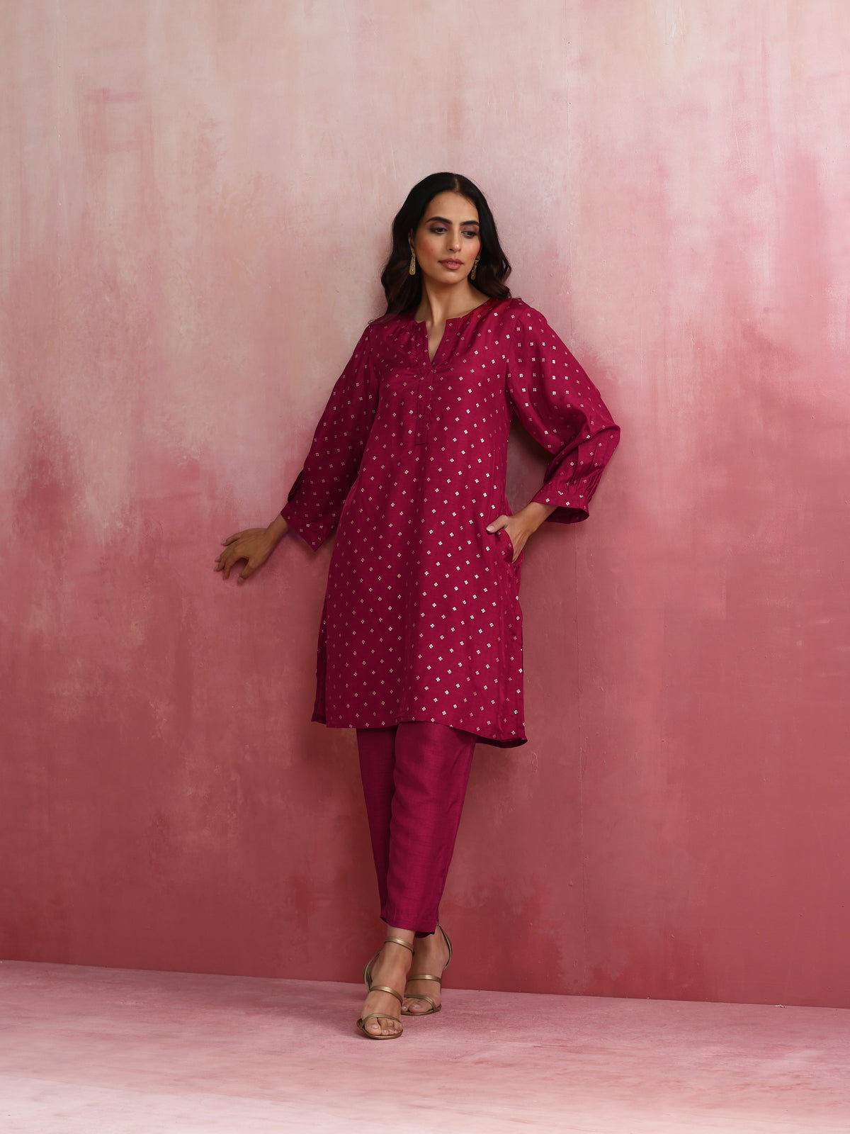 trueBrowns Pink Viscose Silk Kurta Co-ord Set | Grocsy