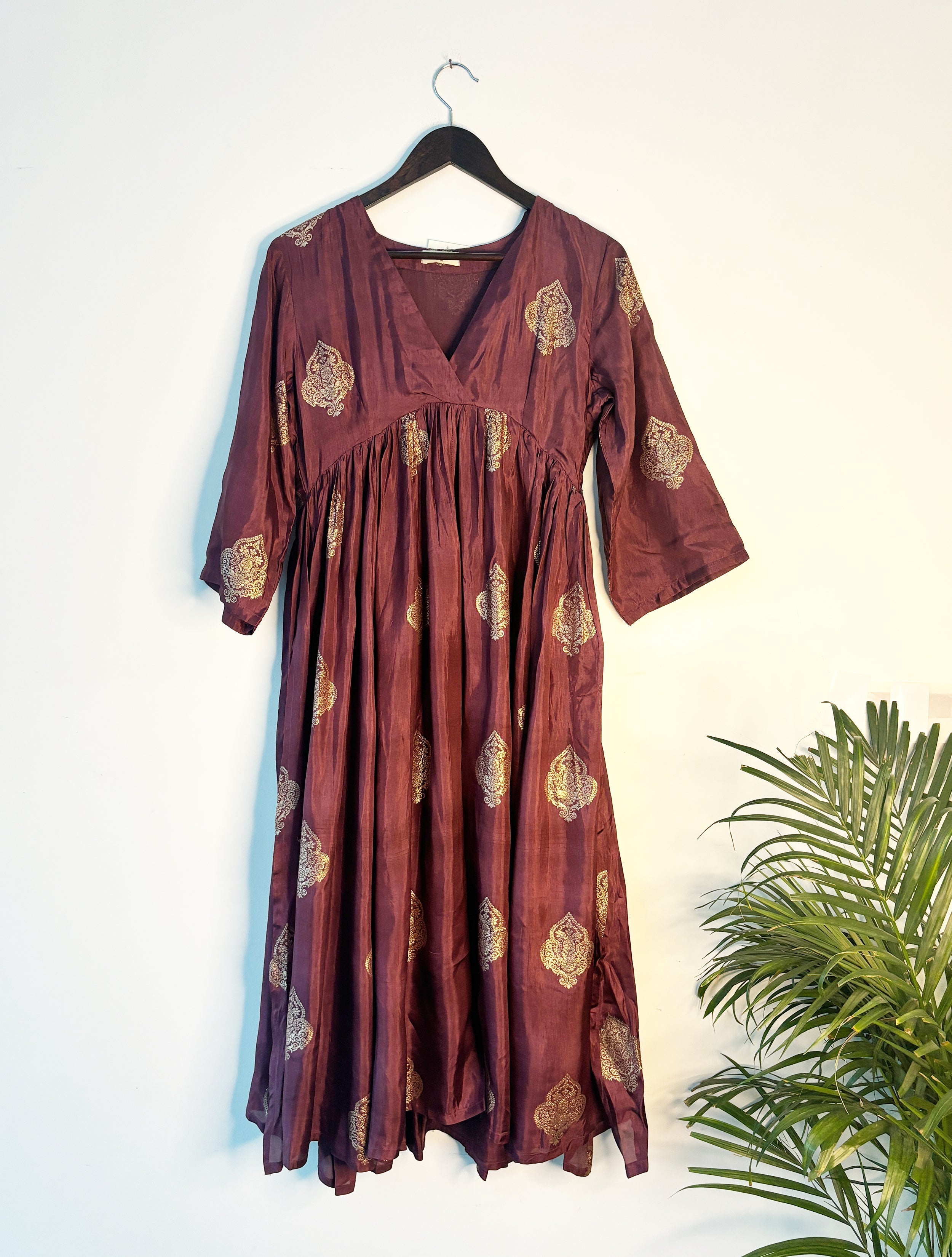 trueBrowns Wine Zari Kurta | Grocsy