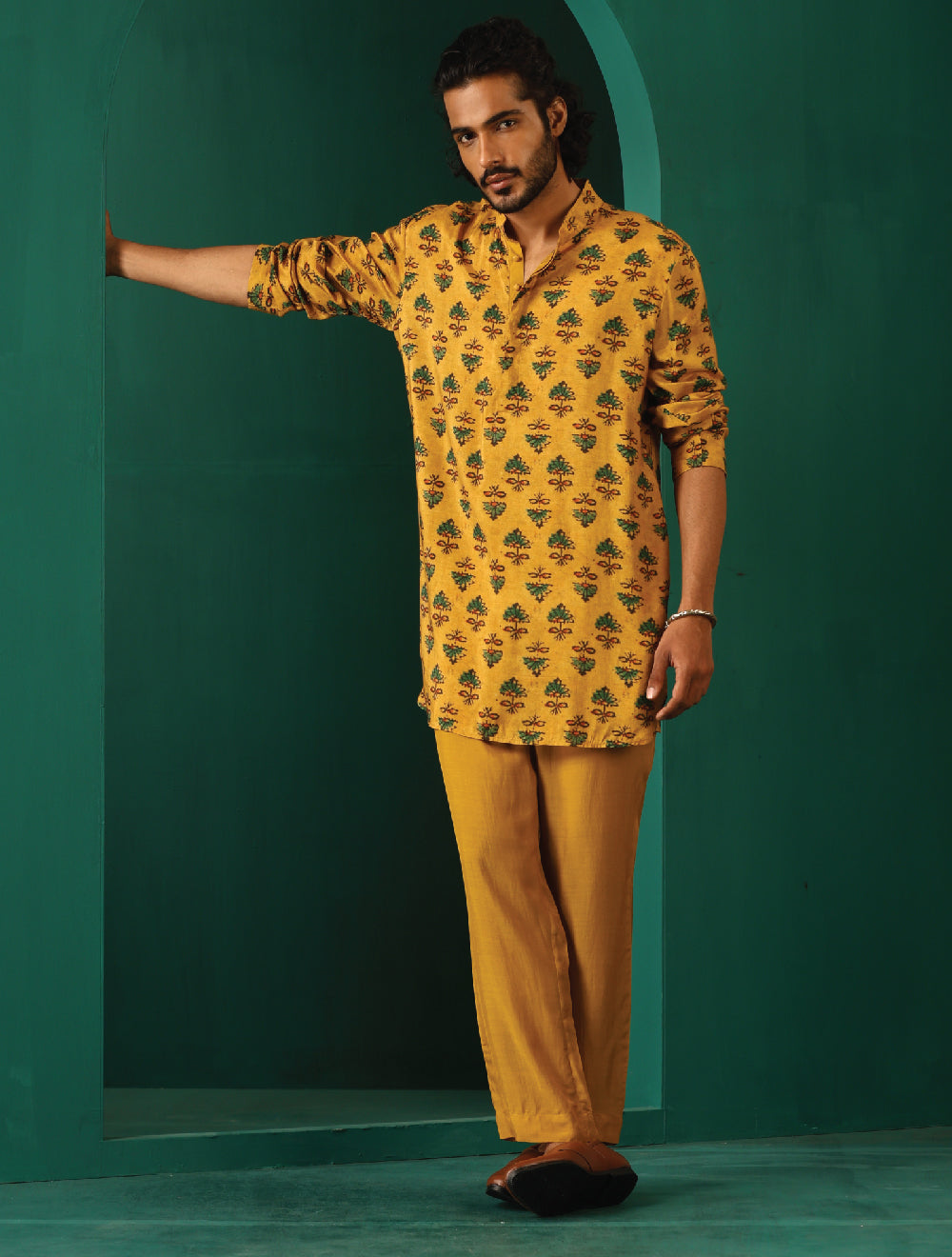 trueBrowns Men's Mustard Flower Stem Muslin Silk Printed Co-ord Set | Grocsy