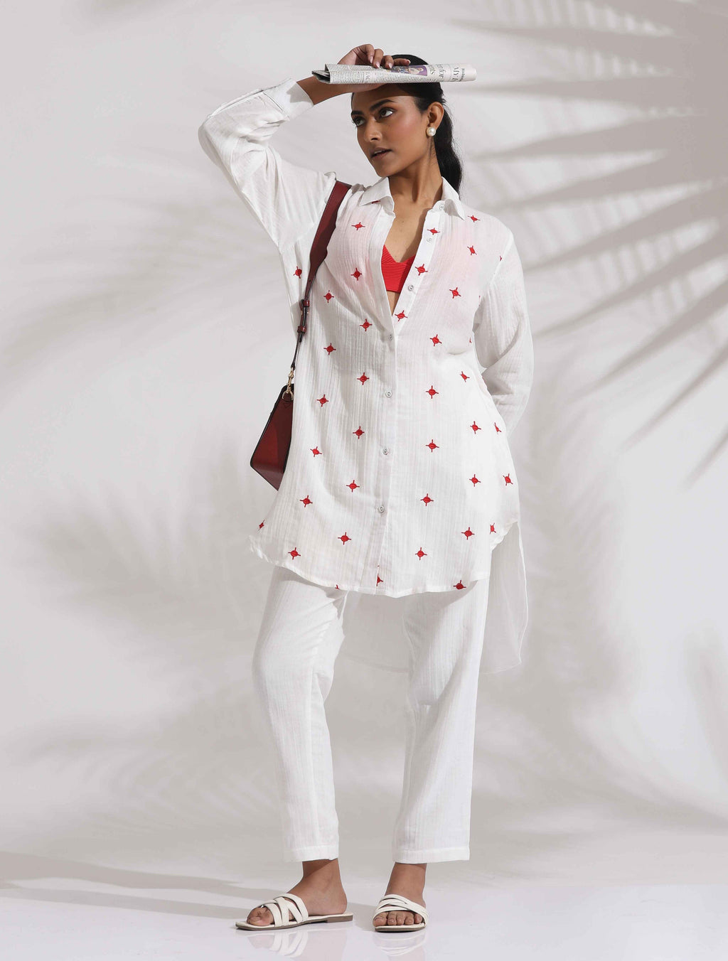 trueBrowns White Cotton Embroidered Kurta Co-ord Set | Grocsy