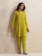 trueBrowns Lime Velvet Kurta Co-ord Set | Grocsy