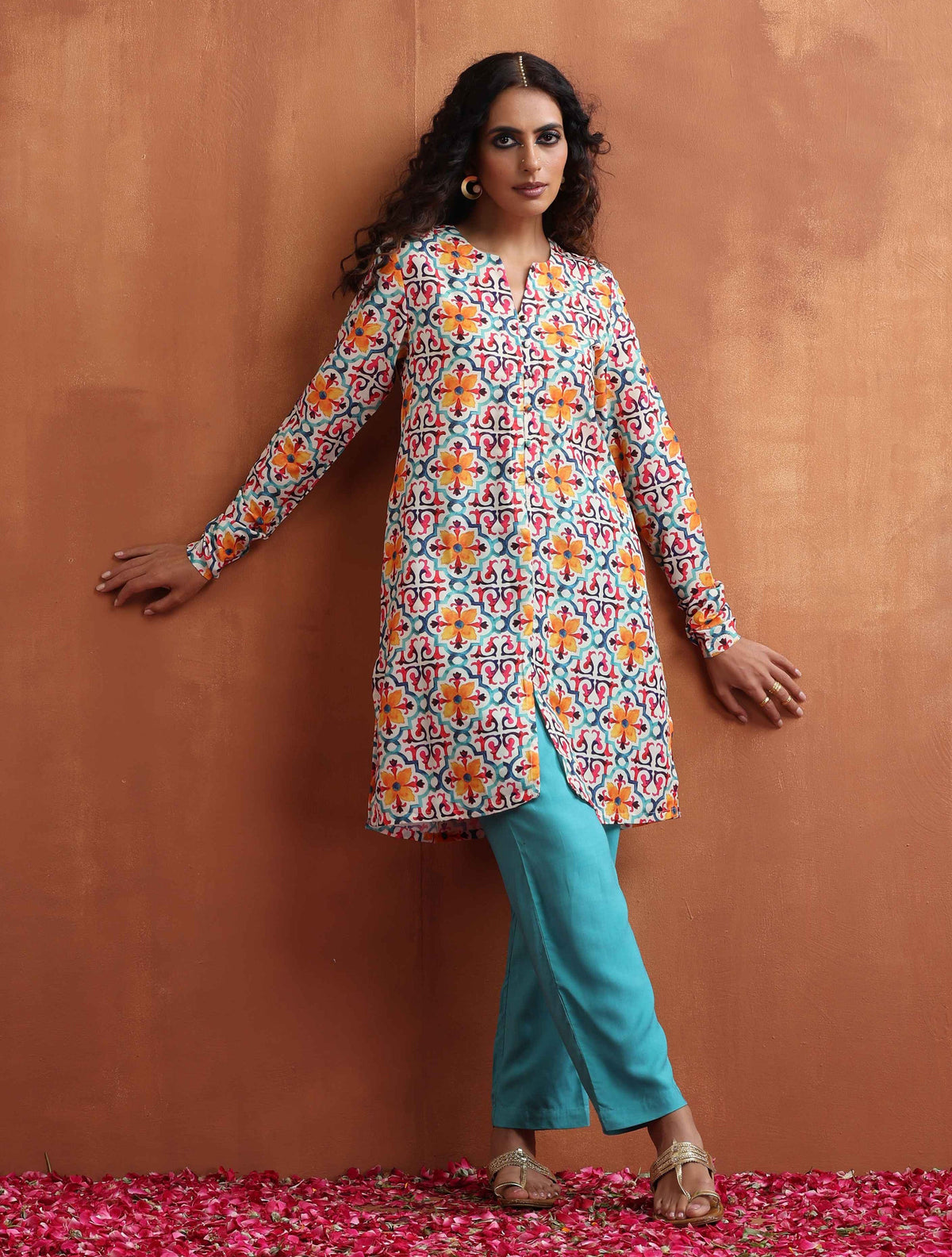 trueBrowns Off White Print Kurta Co-ord Set | Grocsy