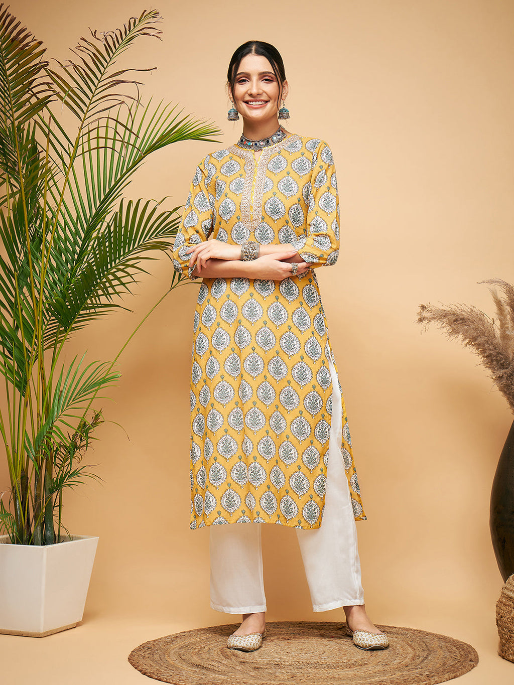 InWeave Women's Sunset Boota Print Gota Straight Kurta | Grocsy