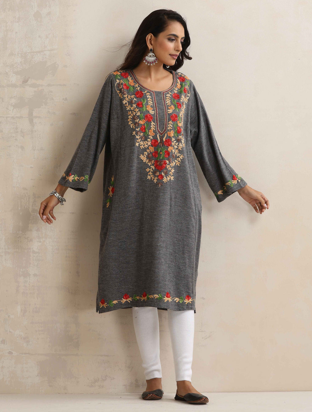 trueBrowns Grey Kashmiri Embroidered Woollen Phiran Kurta | Grocsy