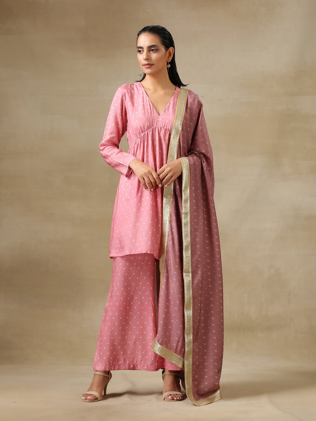 trueBrowns Light Mauve Bandhani Printed Silk Flared Kurta Pant Dupatta Set | Grocsy