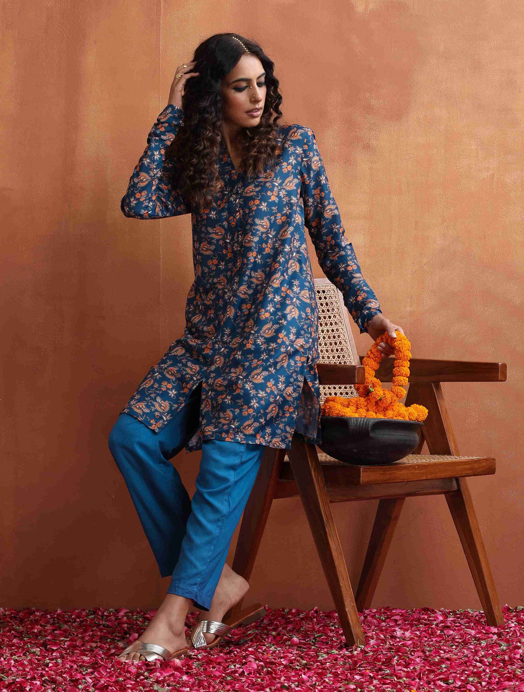 trueBrowns Blue Print Kurta Co-ord Set | Grocsy