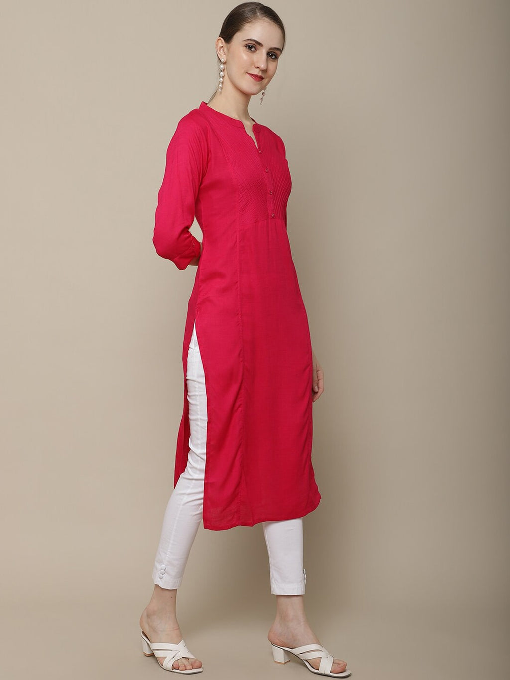 Sangria Women Pink Thread Work Straight Kurta | Grocsy