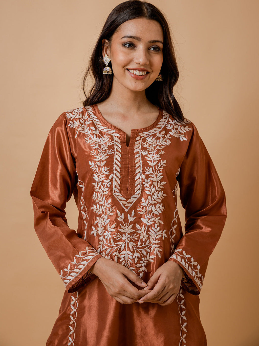 HOUSE OF KARI Floral Embroidered Silk Chikankari Kurta | Grocsy