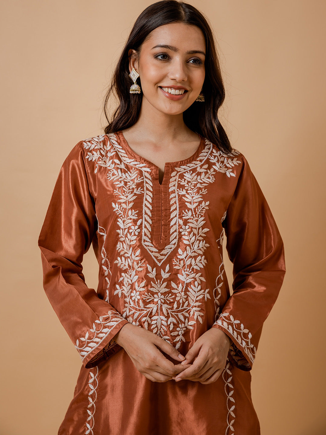 HOUSE OF KARI Floral Embroidered Silk Chikankari Kurta | Grocsy
