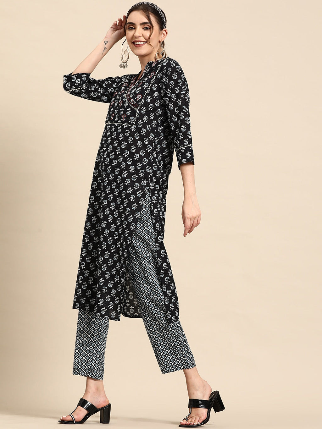 Sangria Ethnic Motifs Printed High Slit Gotta Patti Pure Cotton Kurta With Trousers | Grocsy